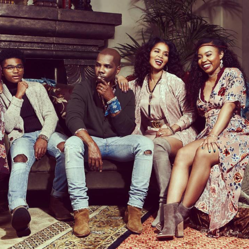 Aww! Kirk Franklin's Family Holiday Photos Are Picture Perfect
